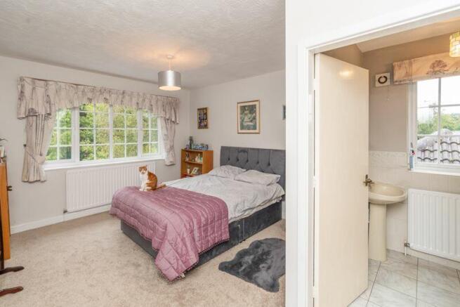 Master bedroom 