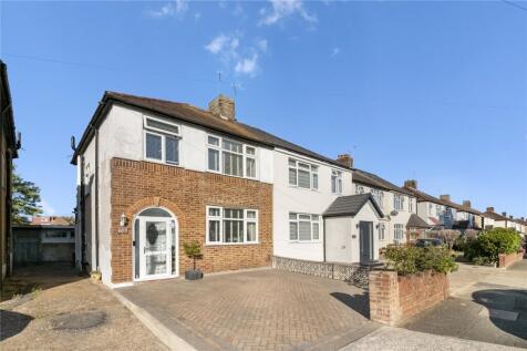 Field End Road, Ruislip, HA4