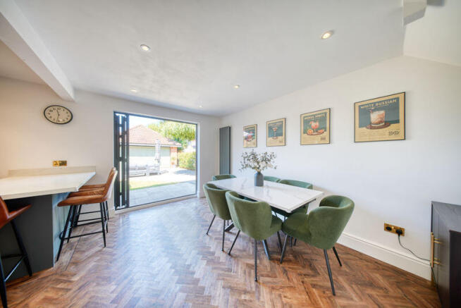 Kitchen / Dining Room