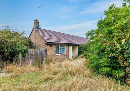 19 Hillside, Chelveston, Wellingborough, Northamptonshire, NN9 6AQ