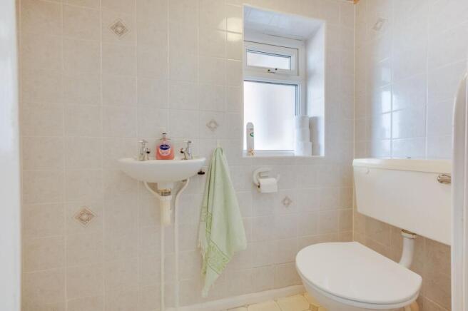 3 bed Semi-Detached for sale Image 10