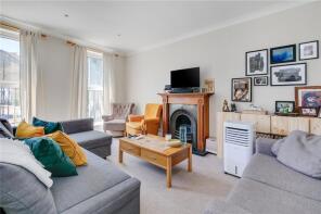 94, Battersea Rise, London SW11 1EJ