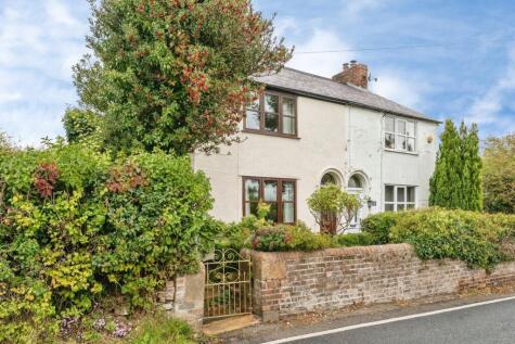 Stryt-Cae-Rhedyn, Leeswood, Mold, Flintshire, CH7