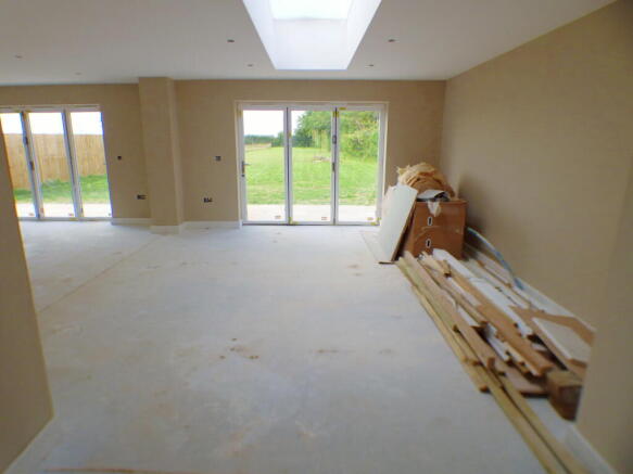Living/Kitchen/Breakfast Room