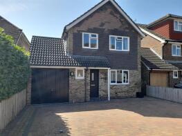 2, Belle Meade Close, Woodgate, Chichester PO20 3YD