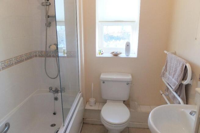 Photo 6