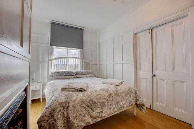 1 bed Apartment for sale Image 8