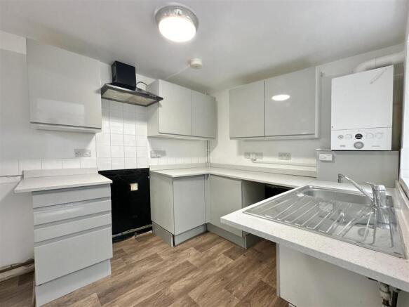 Kitchen_.jpg