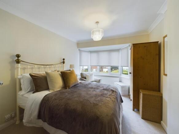 3 bed Semi-Detached for sale Image 6