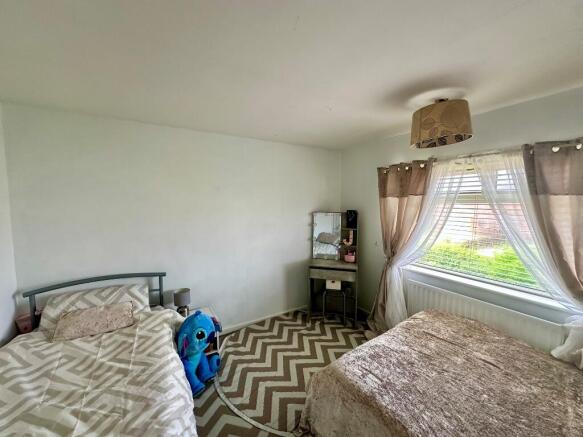 3 bed Terraced for sale Image 6