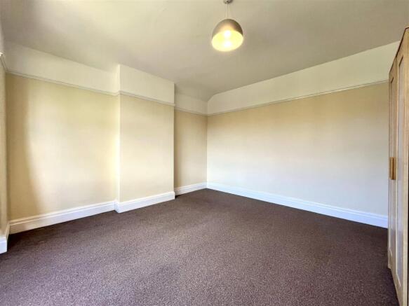 Bedroom 1 Aspect 2