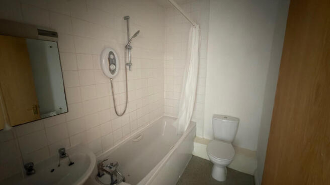 2 bed Terraced for sale Image 6