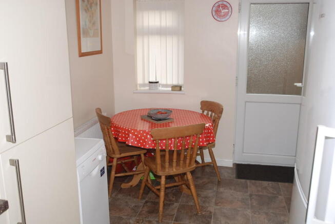 KITCHEN DINER