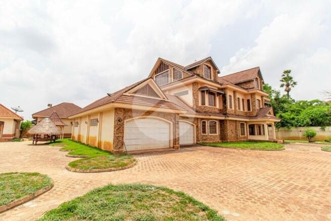 9 Bedroom French Villa For Sale - Sra Ngae, Siem Reap