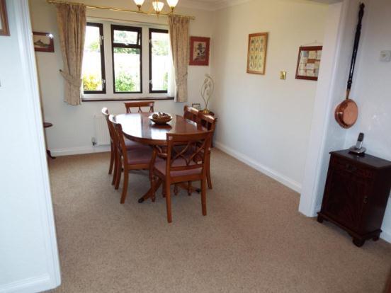 Dining/Hall