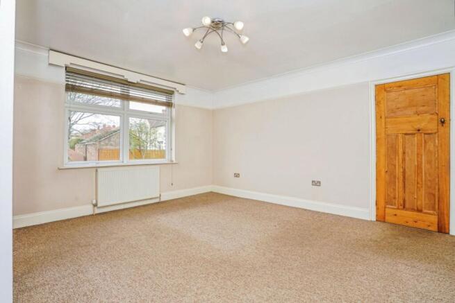 3 bed Detached for sale Image 11