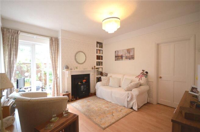 Living Room 02