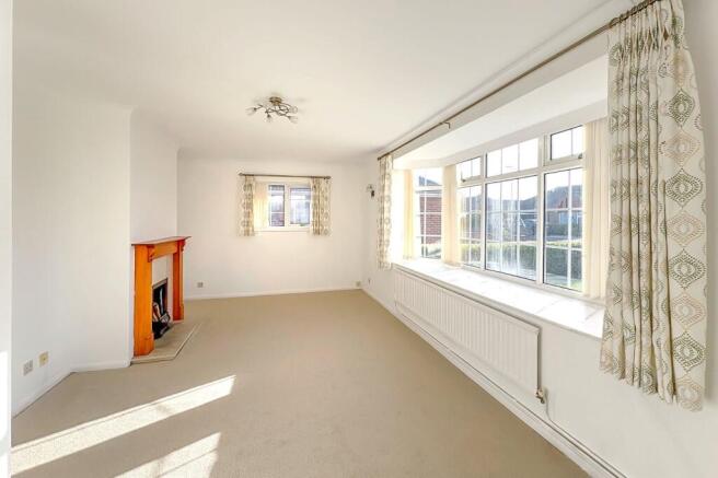 Eastern Close, East Preston, West Sussex photo 4