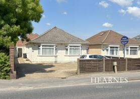 840, Ringwood Road, Bournemouth BH11 8NF