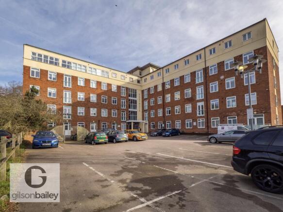 19-44EastgateHouse-5