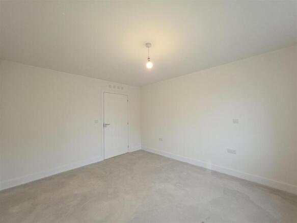 2 bed Semi-Detached Bungalow for sale Image 7