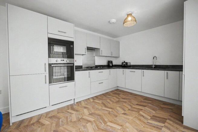 3 bed Detached for sale Image 4