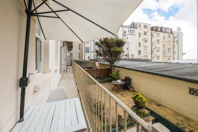 F15, Verner House -17.jpg