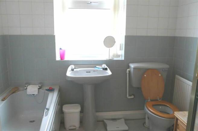 Photo 9