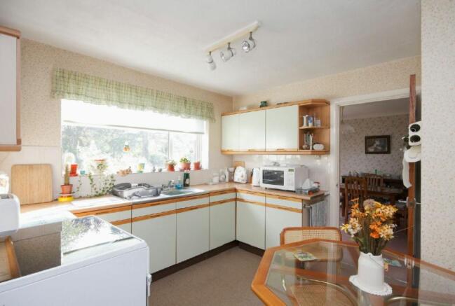 Kitchen/Breakfast Room