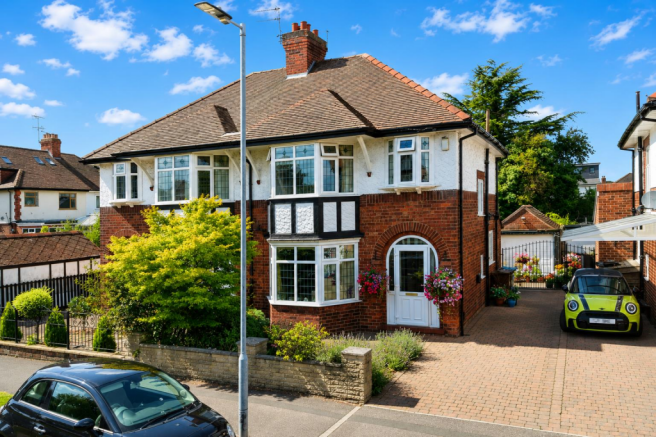 3 bed Semi-Detached for sale Image 5
