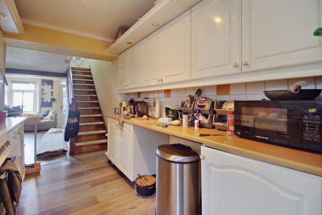8582451-interior06-800.jpg