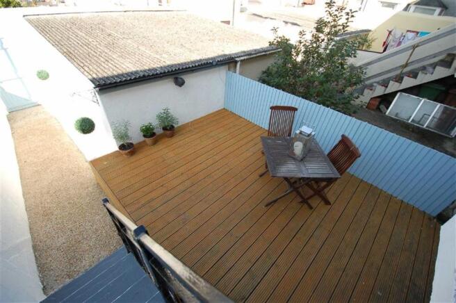 Courtyard Garden