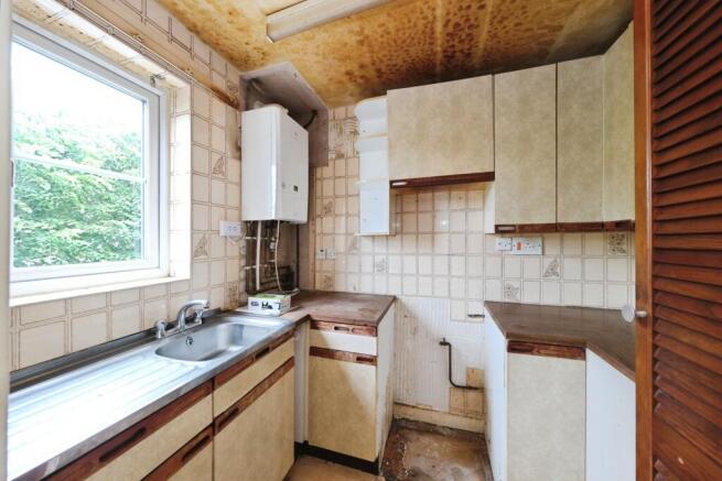 1 bed Flat for sale Image 4