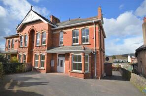 Flat 4, 22, The Avenue, Tiverton EX16 4HW