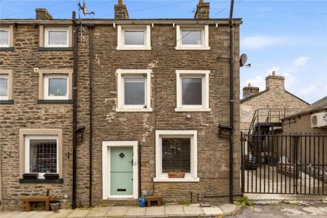 Commercial Street, Barnoldswick, Lancashire, BB18