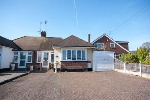 162, The Fairway, Leigh-on-sea SS9 4QR