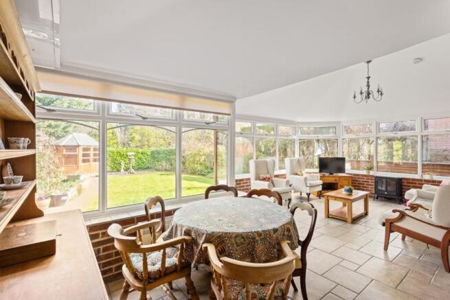 3 bed House for sale Image 6