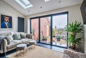 24, Gladstone Road, Melksham SN12 7GZ