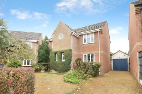 Foxglove Road, Attleborough, Norfolk, NR17