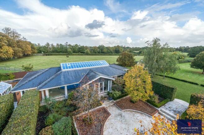 Pool House