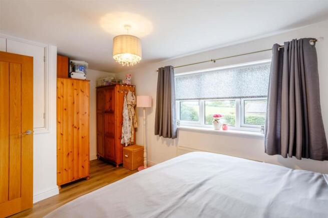 8476080-interior08-800.jpg