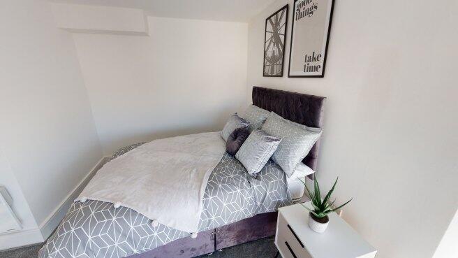 claude-street-ng7-2lg-1054821