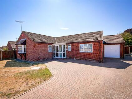 Second Avenue, Weeley, Essex