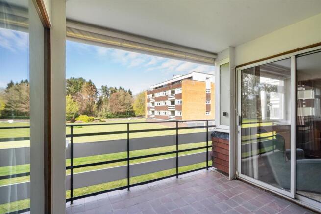 65 Riverside Drive_14.jpg