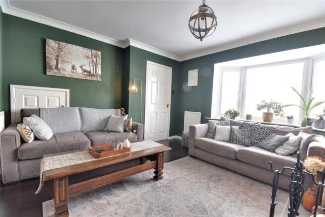 3 bed Semi-Detached for sale Image 6