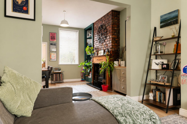 3 bed Terraced for sale Image 6