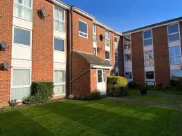 17, Clyfton Close, Broxbourne EN10 6NT
