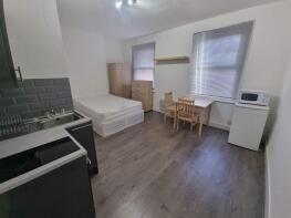 75, Benwell Road, London N7 7BW