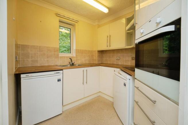 1 bed Apartment for sale Image 3