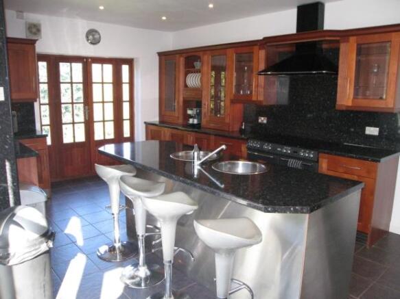 Kitchen 2